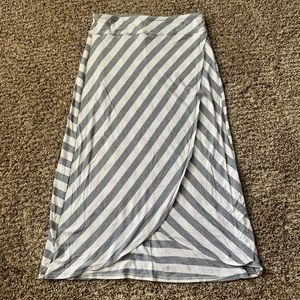 Athleta faux wrap skirt.